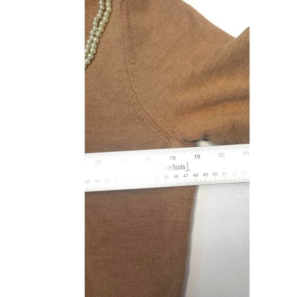 Doncaster Sport Wool Sweater with Pearl Neckline Vintage Camel Brown Large - Picture 8 of 10